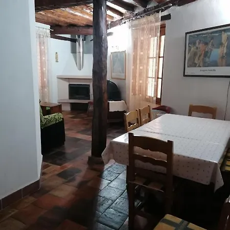 Nyaraló Callejon Del Palacio Munoveros