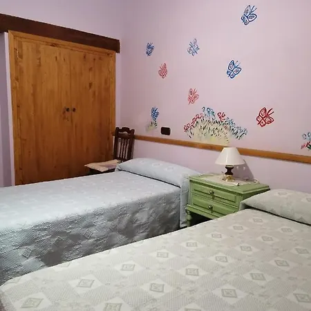 Callejon Del Palacio Nyaraló