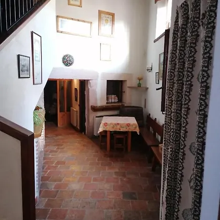 Callejon Del Palacio 度假居 Munoveros