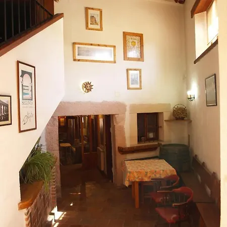 Callejon Del Palacio *