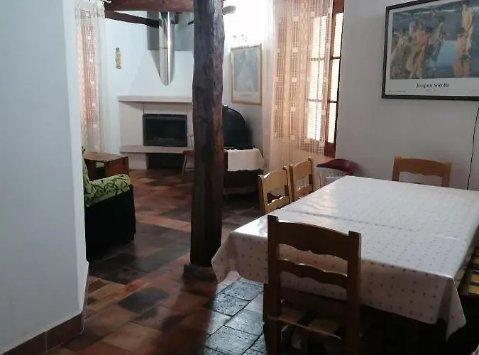 בית נופש Callejon Del Palacio Munoveros