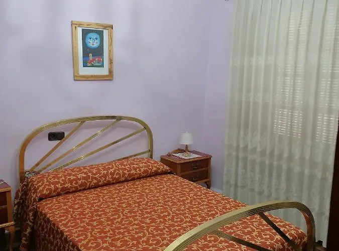 Callejon Del Palacio בית נופש Munoveros