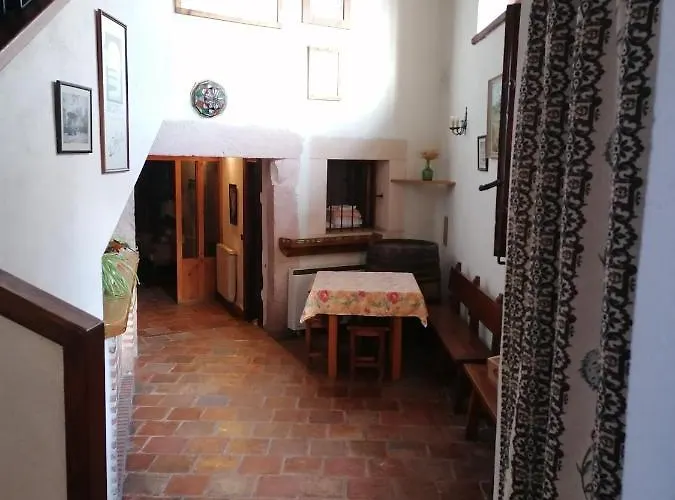 Callejon Del Palacio בית נופש Munoveros